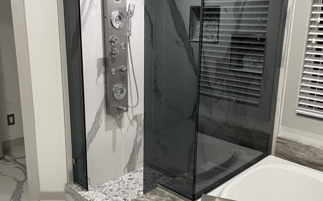 Shower glass tinted